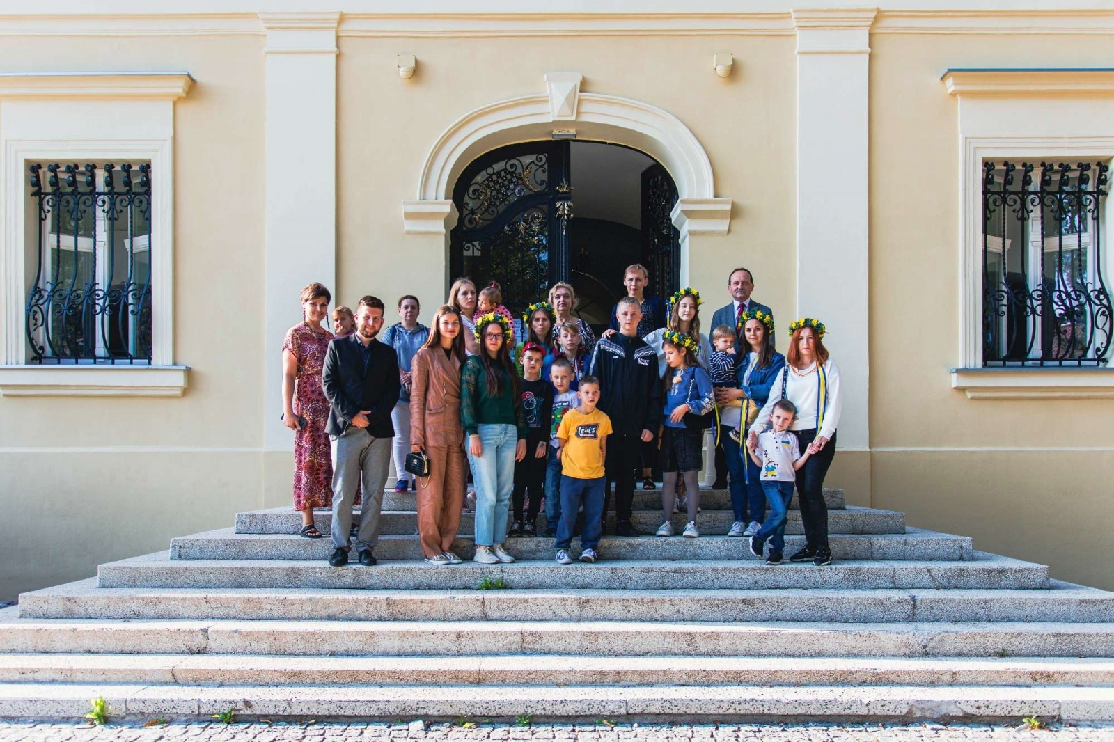 Zdjęcie w galerii na portalu naszwodzislaw.com: Koncert pt. Dzieci dla pokoju w Pałacu Dietrichsteinów wiadomości z regionu