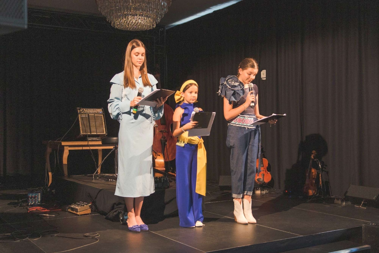 Zdjęcie w galerii na portalu naszwodzislaw.com: Koncert pt. Dzieci dla pokoju w Pałacu Dietrichsteinów wiadomości z regionu