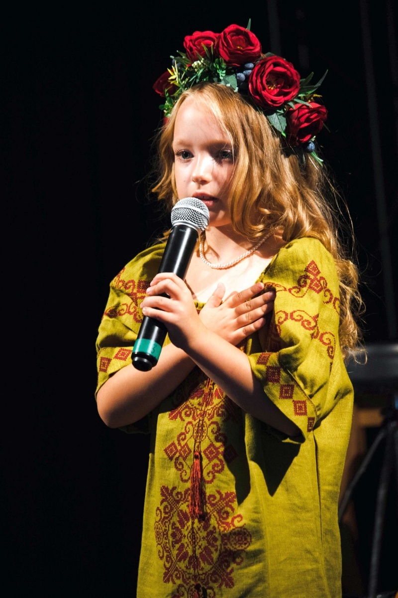 Zdjęcie w galerii na portalu naszwodzislaw.com: Koncert pt. Dzieci dla pokoju w Pałacu Dietrichsteinów wiadomości z regionu