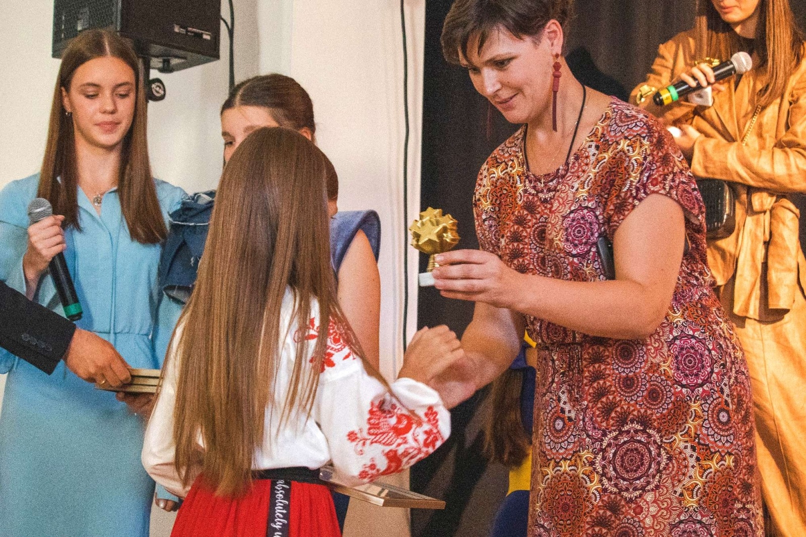 Zdjęcie w galerii na portalu naszwodzislaw.com: Koncert pt. Dzieci dla pokoju w Pałacu Dietrichsteinów wiadomości z regionu