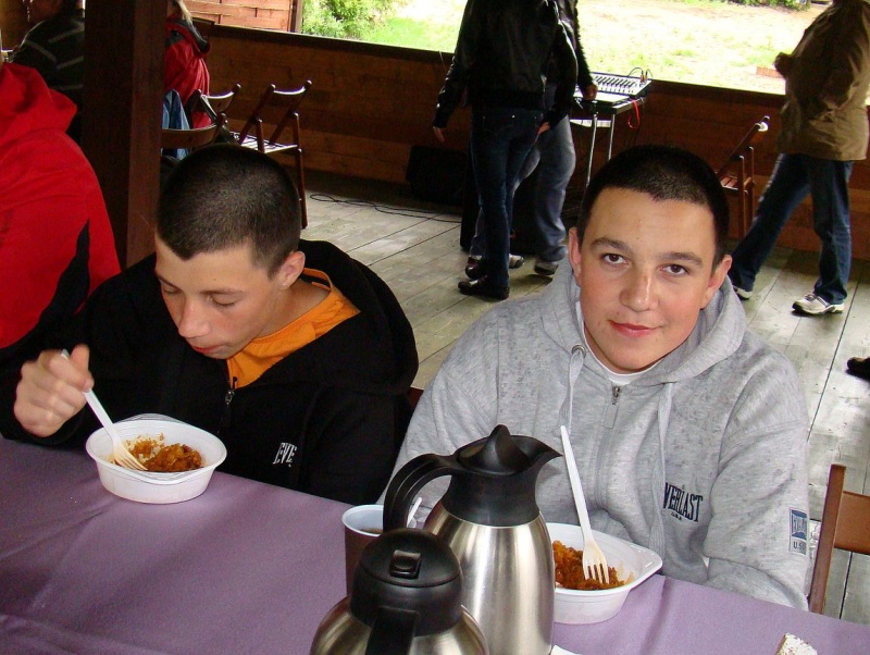 Zdjęcie w galerii na portalu naszwodzislaw.com: Majówka oddziału MMUD II 2 wiadomości z regionu