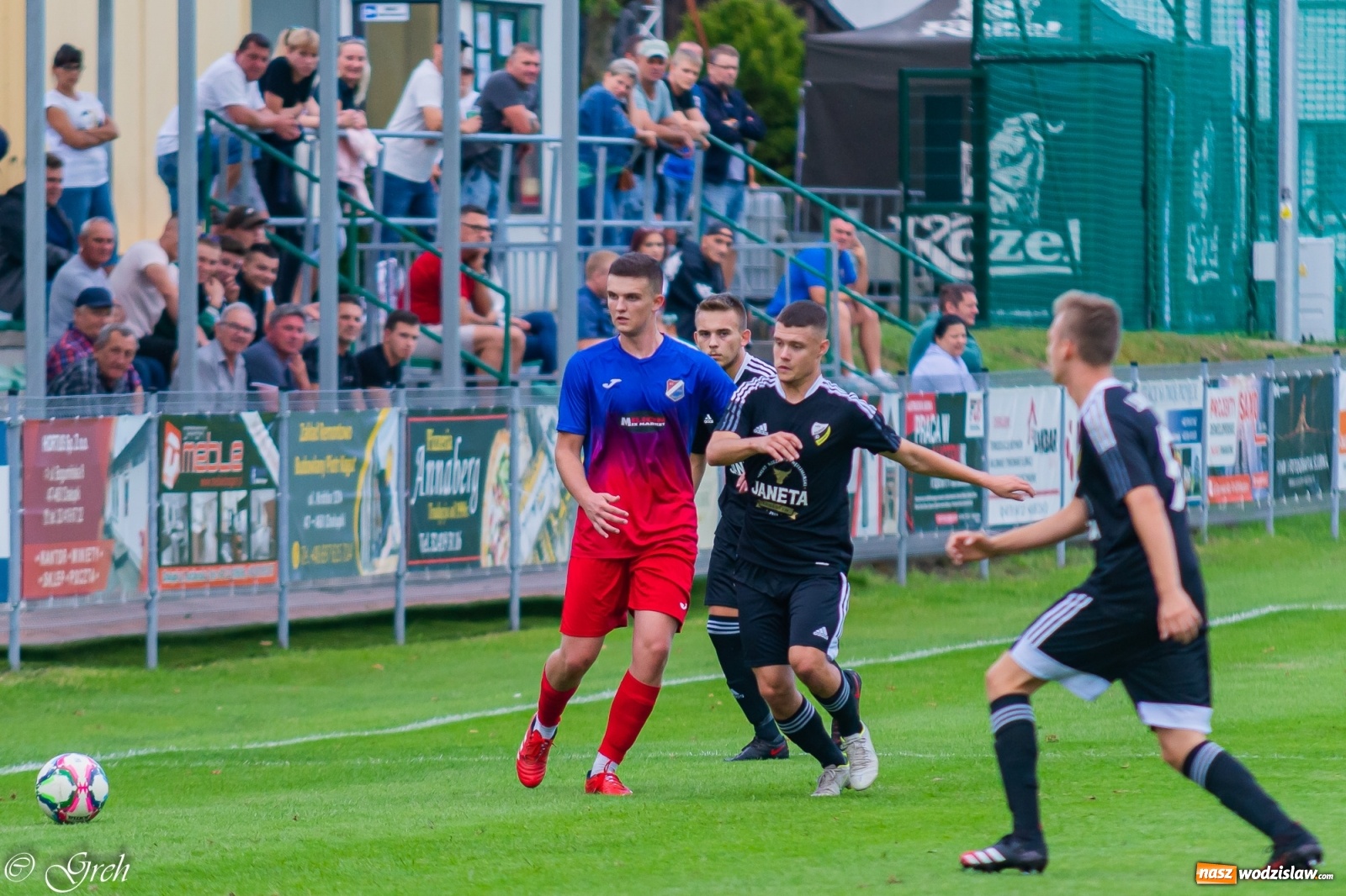 Zdjęcie w galerii na portalu naszwodzislaw.com: Kolejarz Chałupki pierwszym pogromcą Silesii Lubomia [FOTO] wiadomości z regionu