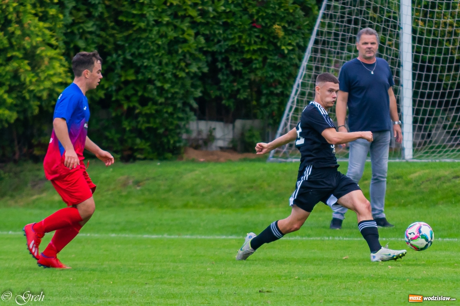 Zdjęcie w galerii na portalu naszwodzislaw.com: Kolejarz Chałupki pierwszym pogromcą Silesii Lubomia [FOTO] wiadomości z regionu