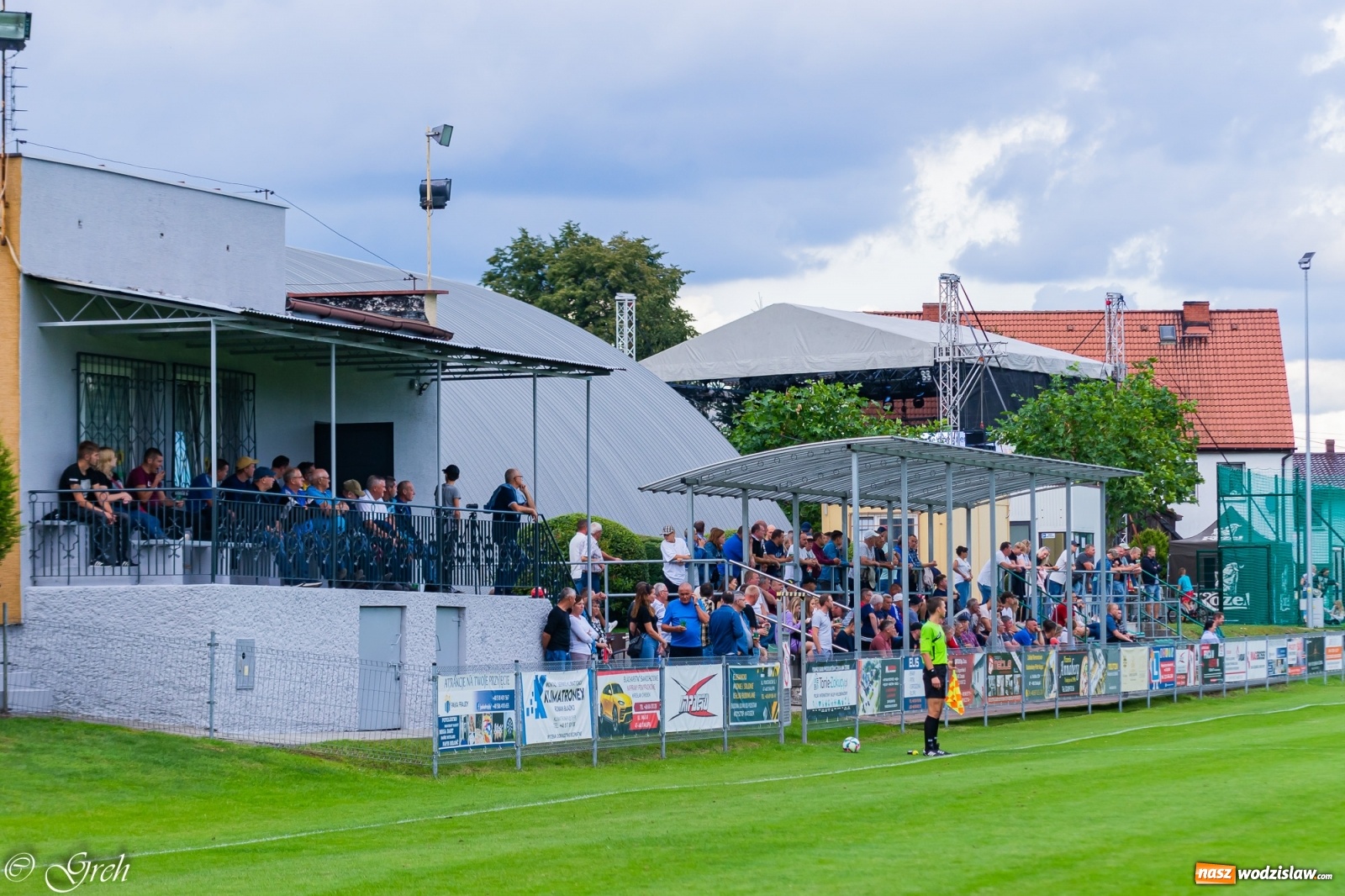 Zdjęcie w galerii na portalu naszwodzislaw.com: Kolejarz Chałupki pierwszym pogromcą Silesii Lubomia [FOTO] wiadomości z regionu