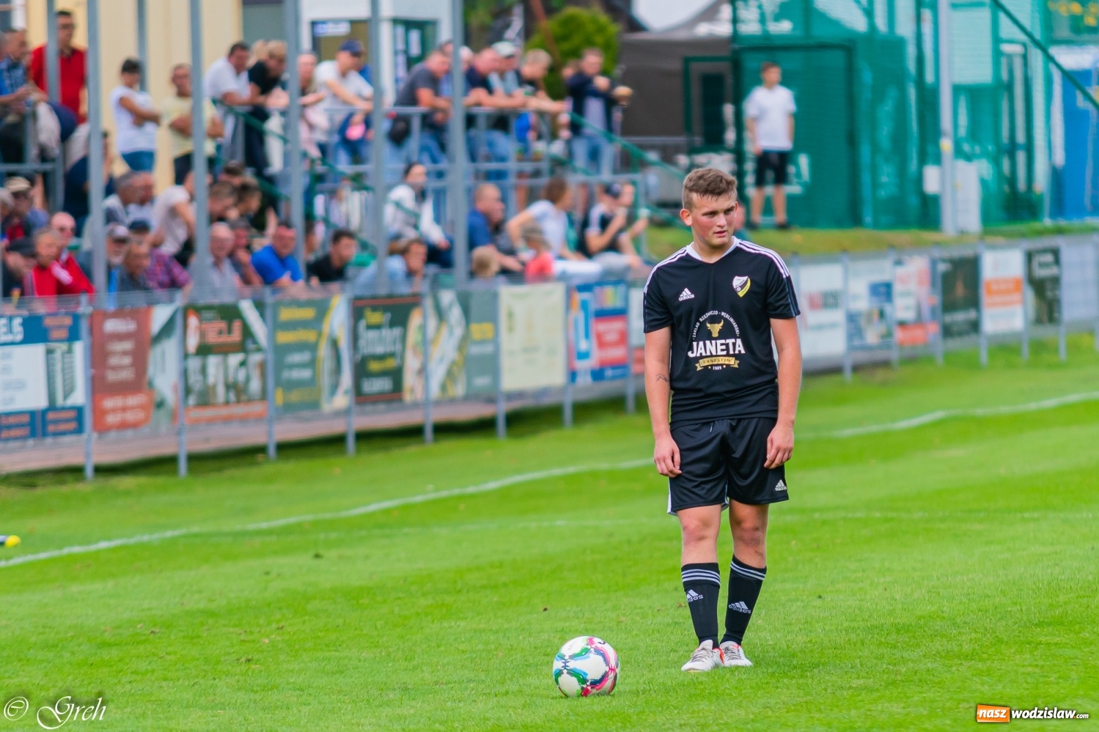 Zdjęcie w galerii na portalu naszwodzislaw.com: Kolejarz Chałupki pierwszym pogromcą Silesii Lubomia [FOTO] wiadomości z regionu