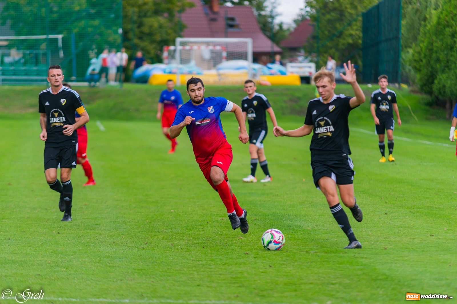 Zdjęcie w galerii na portalu naszwodzislaw.com: Kolejarz Chałupki pierwszym pogromcą Silesii Lubomia [FOTO] wiadomości z regionu