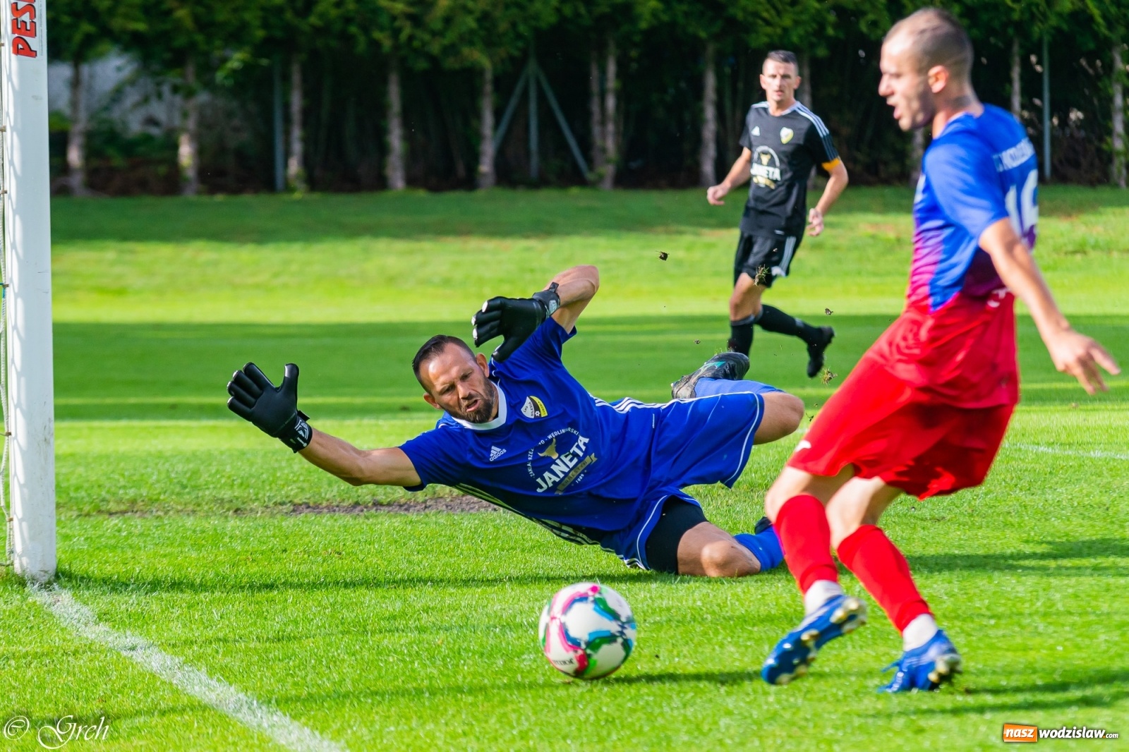 Zdjęcie w galerii na portalu naszwodzislaw.com: Kolejarz Chałupki pierwszym pogromcą Silesii Lubomia [FOTO] wiadomości z regionu