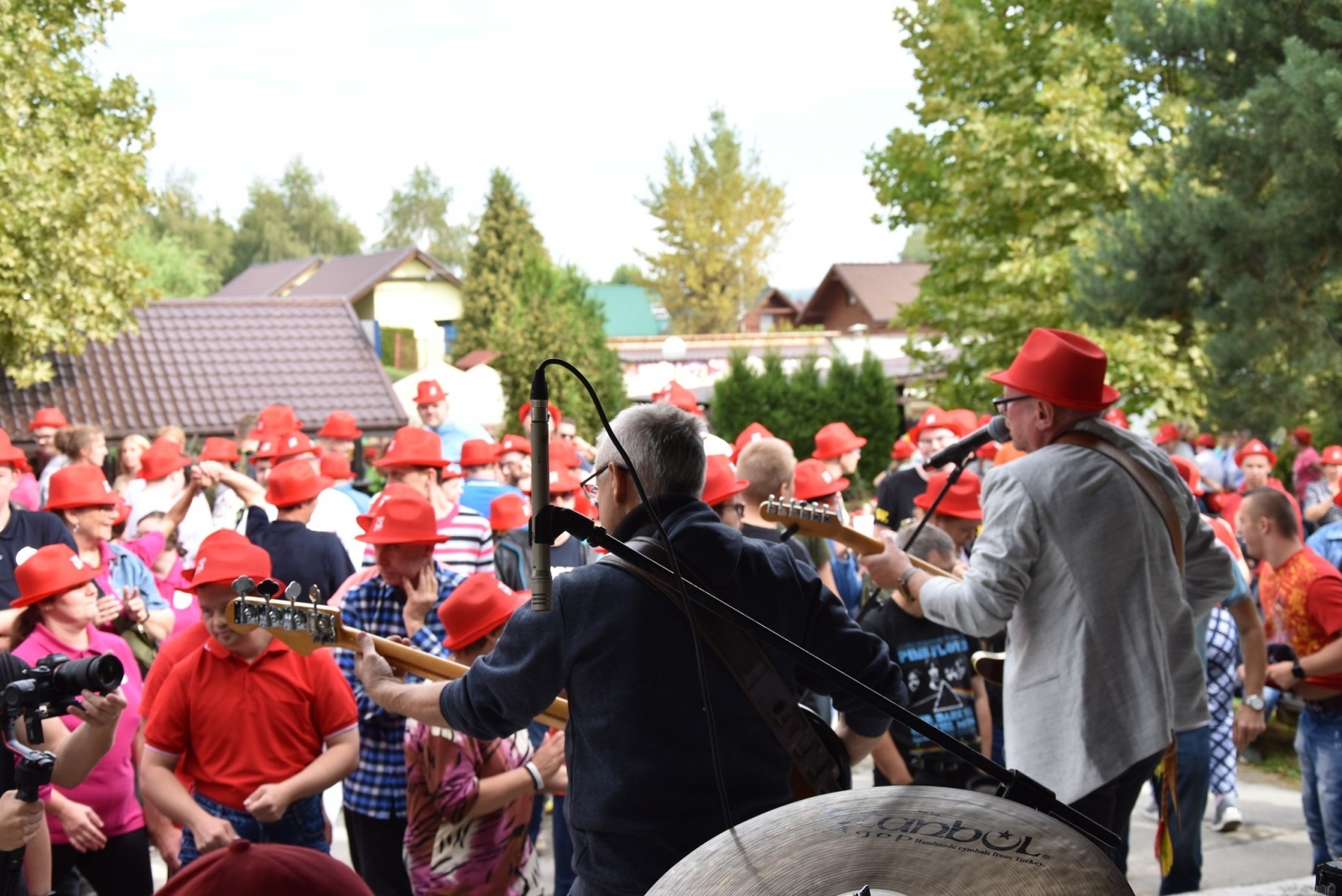 Zdjęcie w galerii na portalu naszwodzislaw.com: Prawie 900 osób bawiło się na Powiatowym Bluesie [FOTO] wiadomości z regionu
