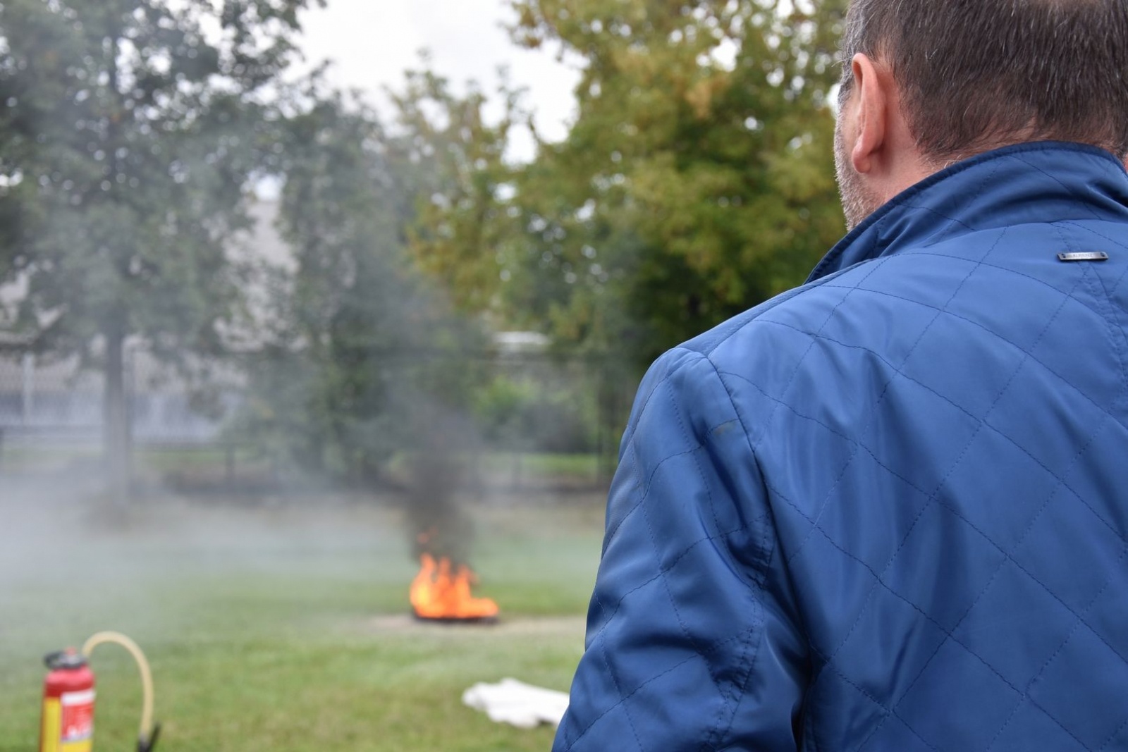 Zdjęcie w galerii na portalu naszwodzislaw.com: Bezpieczeństwo priorytetem. Szkolenie przeciwpożarowe dla pracowników starostwa [FOTO] wiadomości z regionu