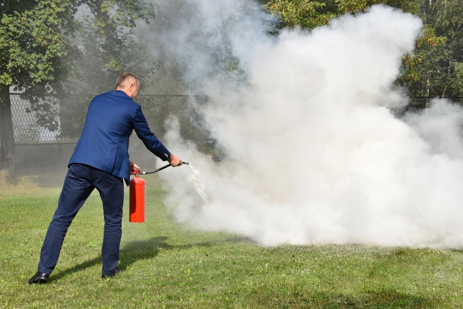 Zdjęcie w galerii na portalu naszwodzislaw.com: Bezpieczeństwo priorytetem. Szkolenie przeciwpożarowe dla pracowników starostwa [FOTO] wiadomości z regionu