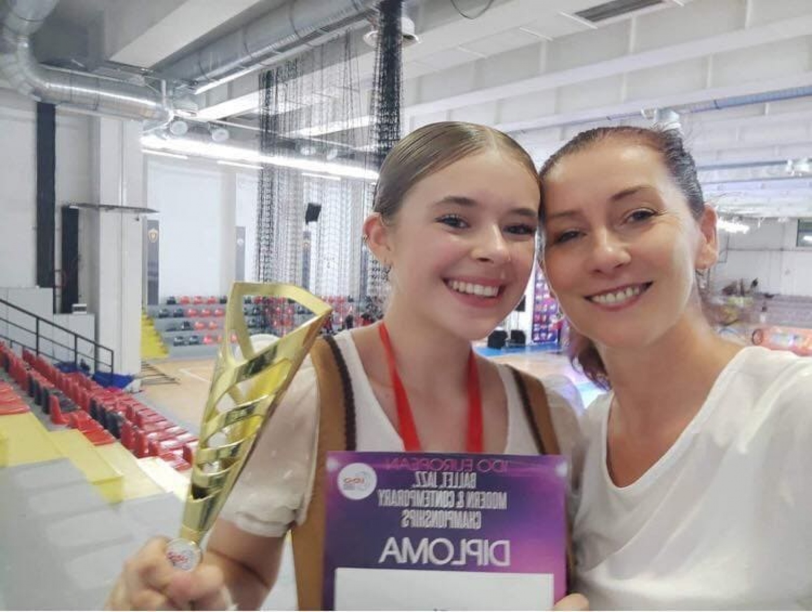 Zdjęcie w galerii na portalu naszwodzislaw.com: Zuzanna Wójtowicz z wodzisławskiego Mirażu najlepsza w Europie wiadomości z regionu