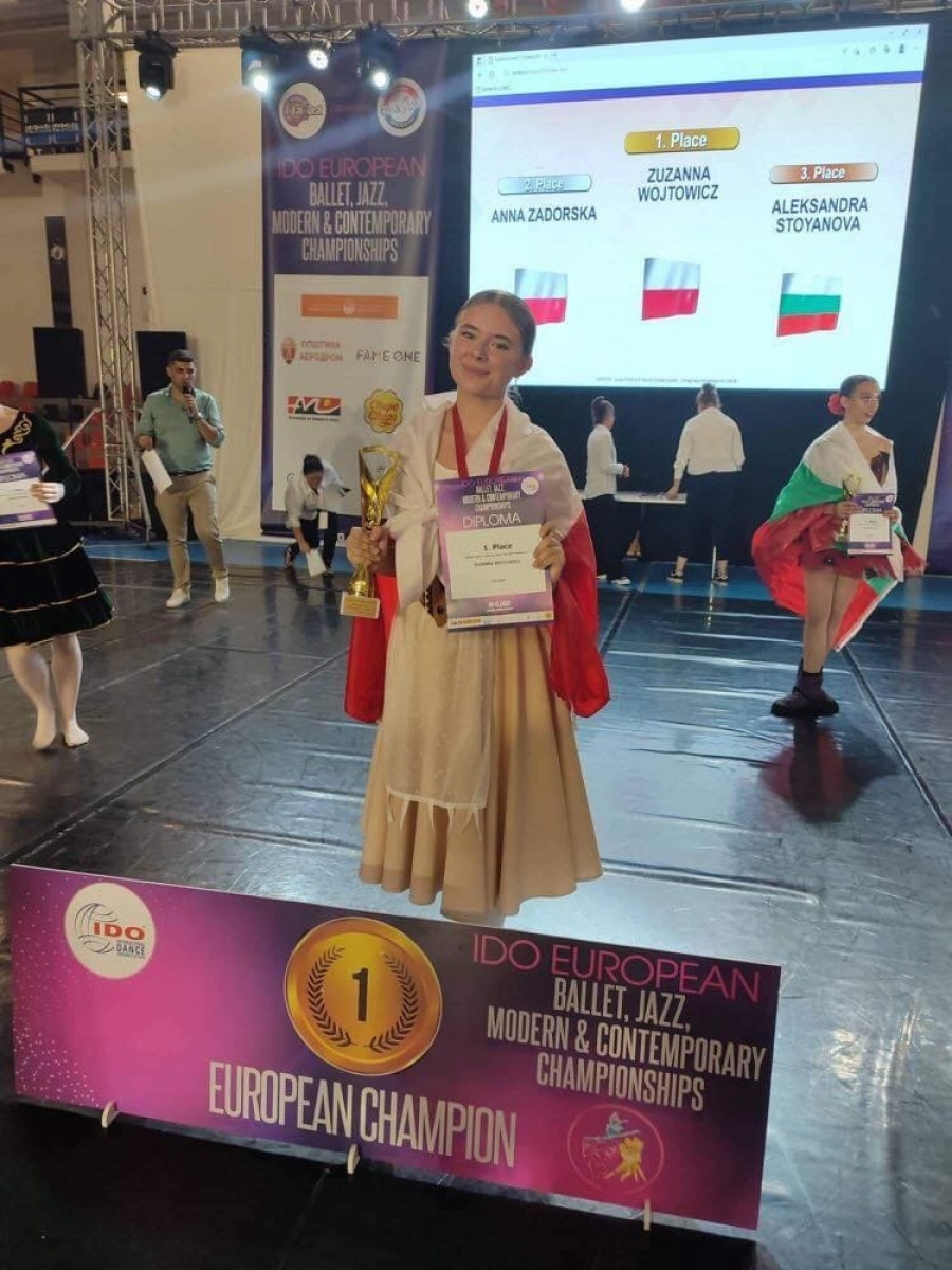 Zdjęcie w galerii na portalu naszwodzislaw.com: Zuzanna Wójtowicz z wodzisławskiego Mirażu najlepsza w Europie wiadomości z regionu