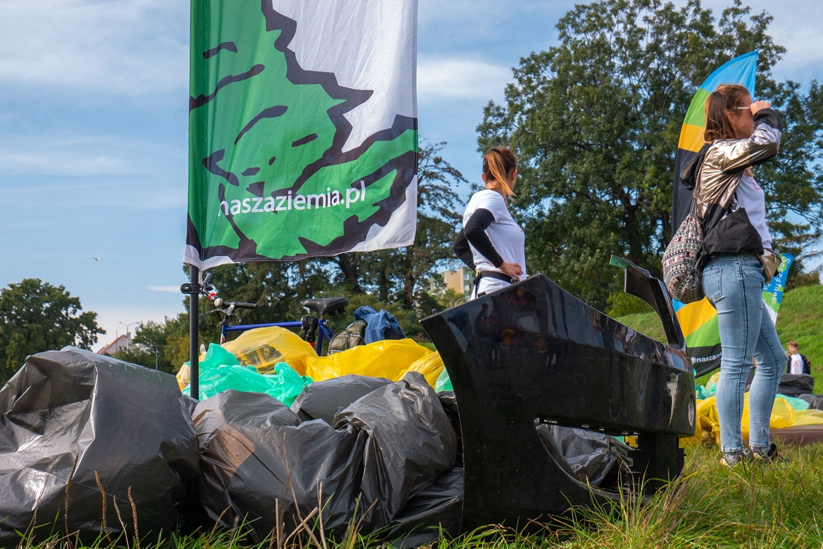 Zdjęcie w galerii na portalu naszwodzislaw.com: 29. Akcja Sprzątanie świata - Polska już w ten weekend wiadomości z regionu