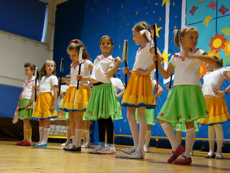 Zdjęcie w galerii na portalu naszwodzislaw.com: Szkolna fiesta na Wilchwach wiadomości z regionu