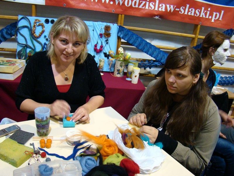 Zdjęcie w galerii na portalu naszwodzislaw.com: Szkolna fiesta na Wilchwach wiadomości z regionu