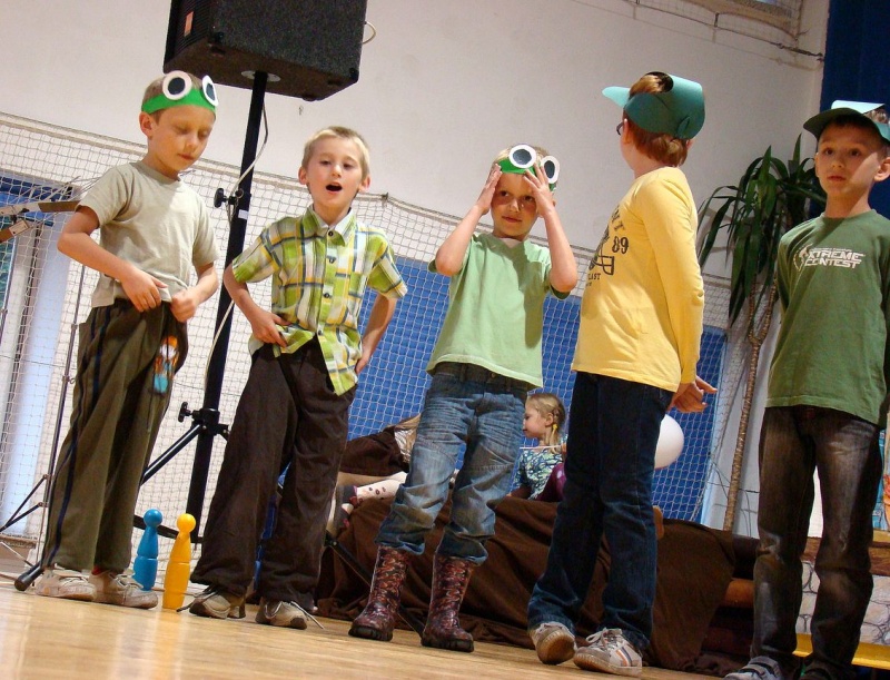 Zdjęcie w galerii na portalu naszwodzislaw.com: Szkolna fiesta na Wilchwach wiadomości z regionu