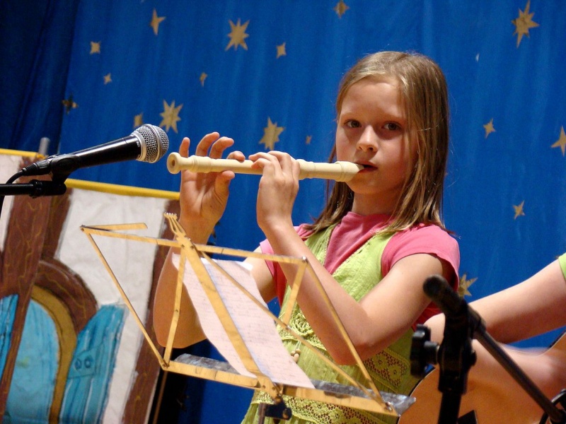 Zdjęcie w galerii na portalu naszwodzislaw.com: Szkolna fiesta na Wilchwach wiadomości z regionu