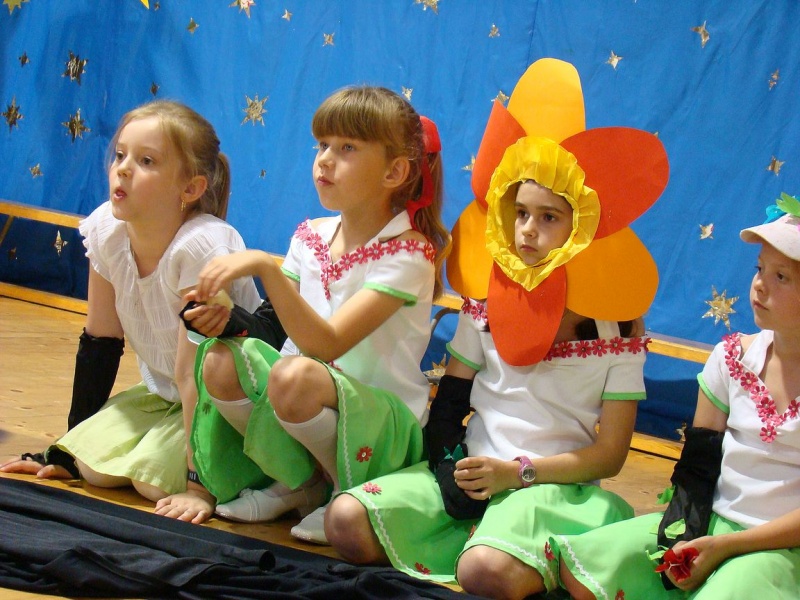 Zdjęcie w galerii na portalu naszwodzislaw.com: Szkolna fiesta na Wilchwach wiadomości z regionu