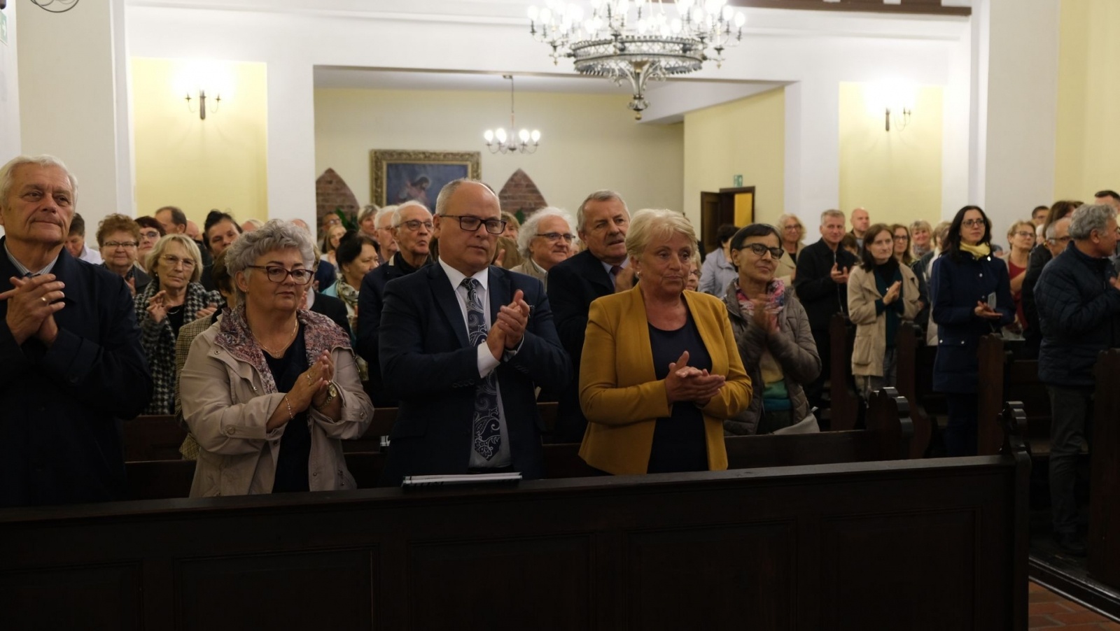 Zdjęcie w galerii na portalu naszwodzislaw.com: Flores Rosarum wystąpił w Wodzisławiu Śląskim [FOTO] wiadomości z regionu