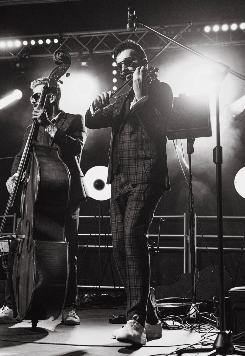 Zdjęcie w galerii na portalu naszwodzislaw.com: Klimatyczny DzieJesie(ń) Festiwal za nami [FOTO] wiadomości z regionu