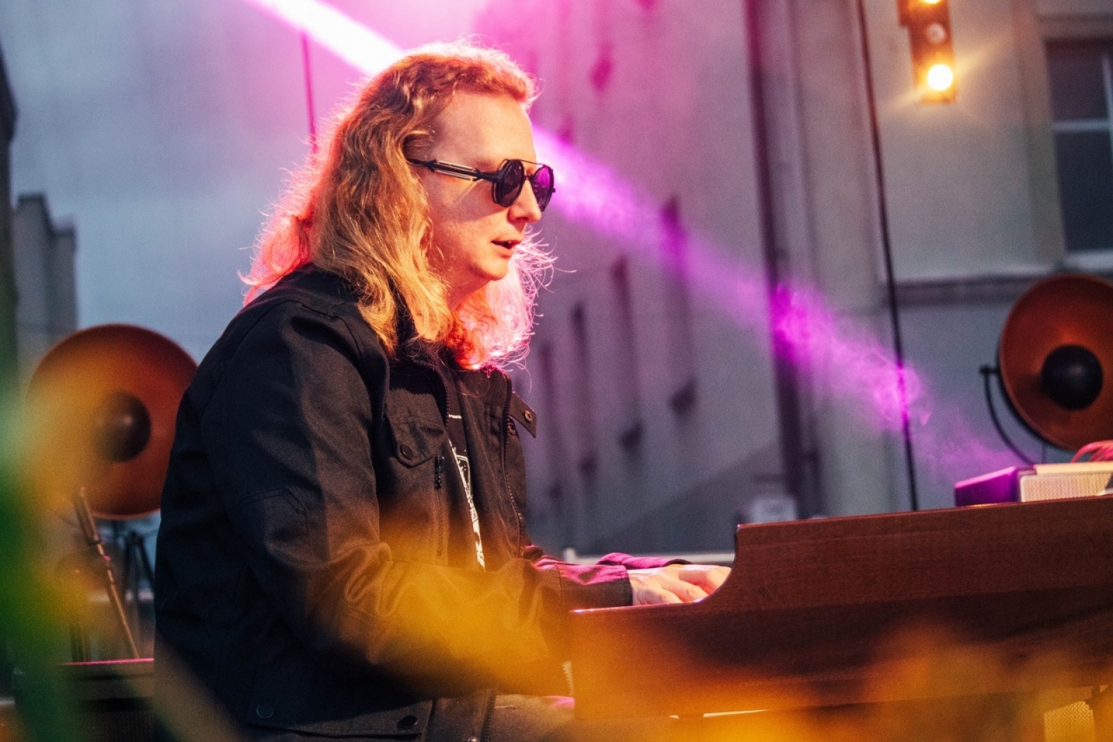 Zdjęcie w galerii na portalu naszwodzislaw.com: Klimatyczny DzieJesie(ń) Festiwal za nami [FOTO] wiadomości z regionu