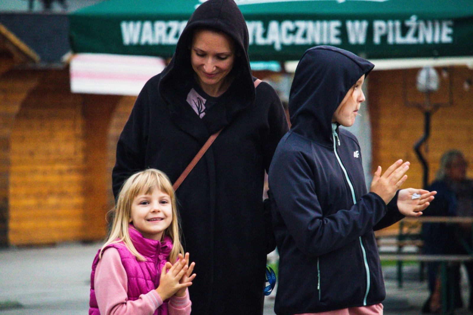 Zdjęcie w galerii na portalu naszwodzislaw.com: Klimatyczny DzieJesie(ń) Festiwal za nami [FOTO] wiadomości z regionu
