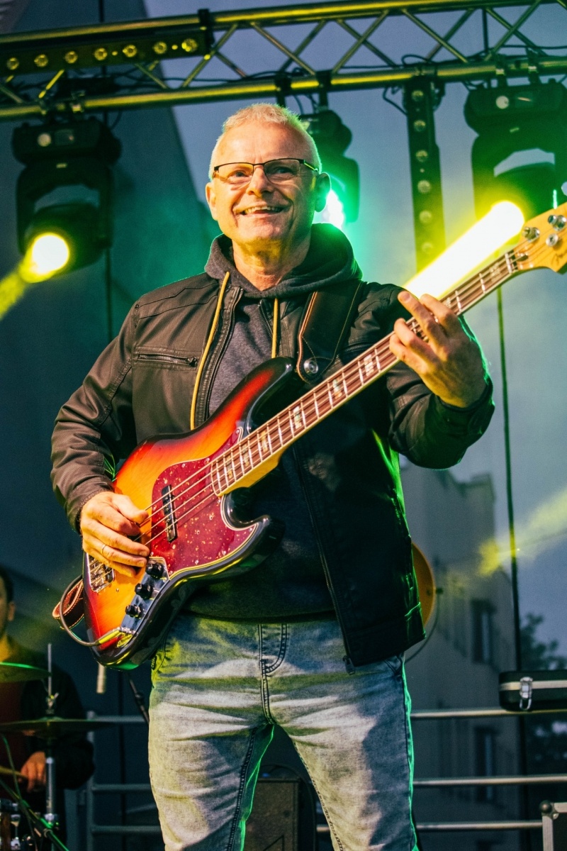 Zdjęcie w galerii na portalu naszwodzislaw.com: Klimatyczny DzieJesie(ń) Festiwal za nami [FOTO] wiadomości z regionu