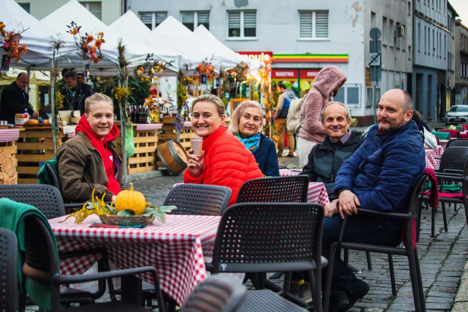Zdjęcie w galerii na portalu naszwodzislaw.com: Klimatyczny DzieJesie(ń) Festiwal za nami [FOTO] wiadomości z regionu