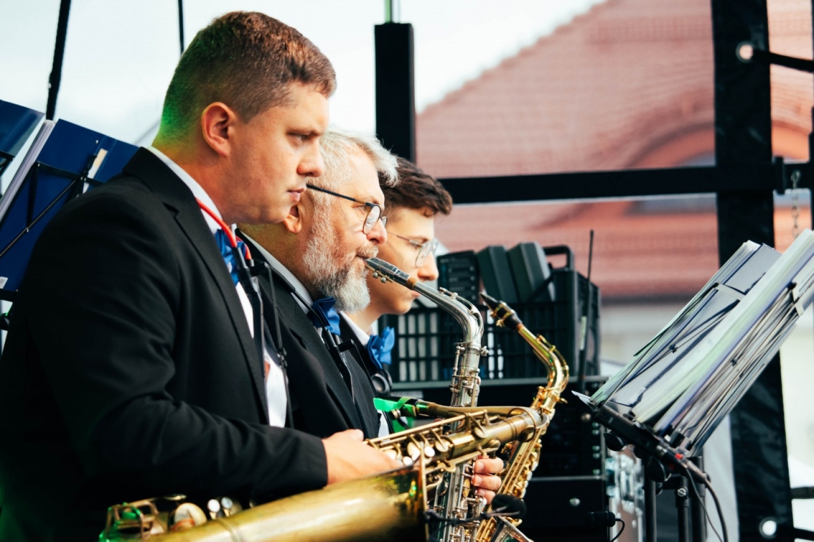 Zdjęcie w galerii na portalu naszwodzislaw.com: Klimatyczny DzieJesie(ń) Festiwal za nami [FOTO] wiadomości z regionu