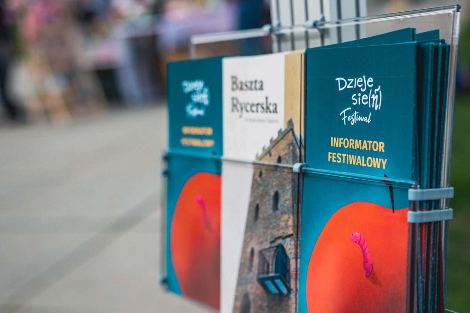 Zdjęcie w galerii na portalu naszwodzislaw.com: Klimatyczny DzieJesie(ń) Festiwal za nami [FOTO] wiadomości z regionu