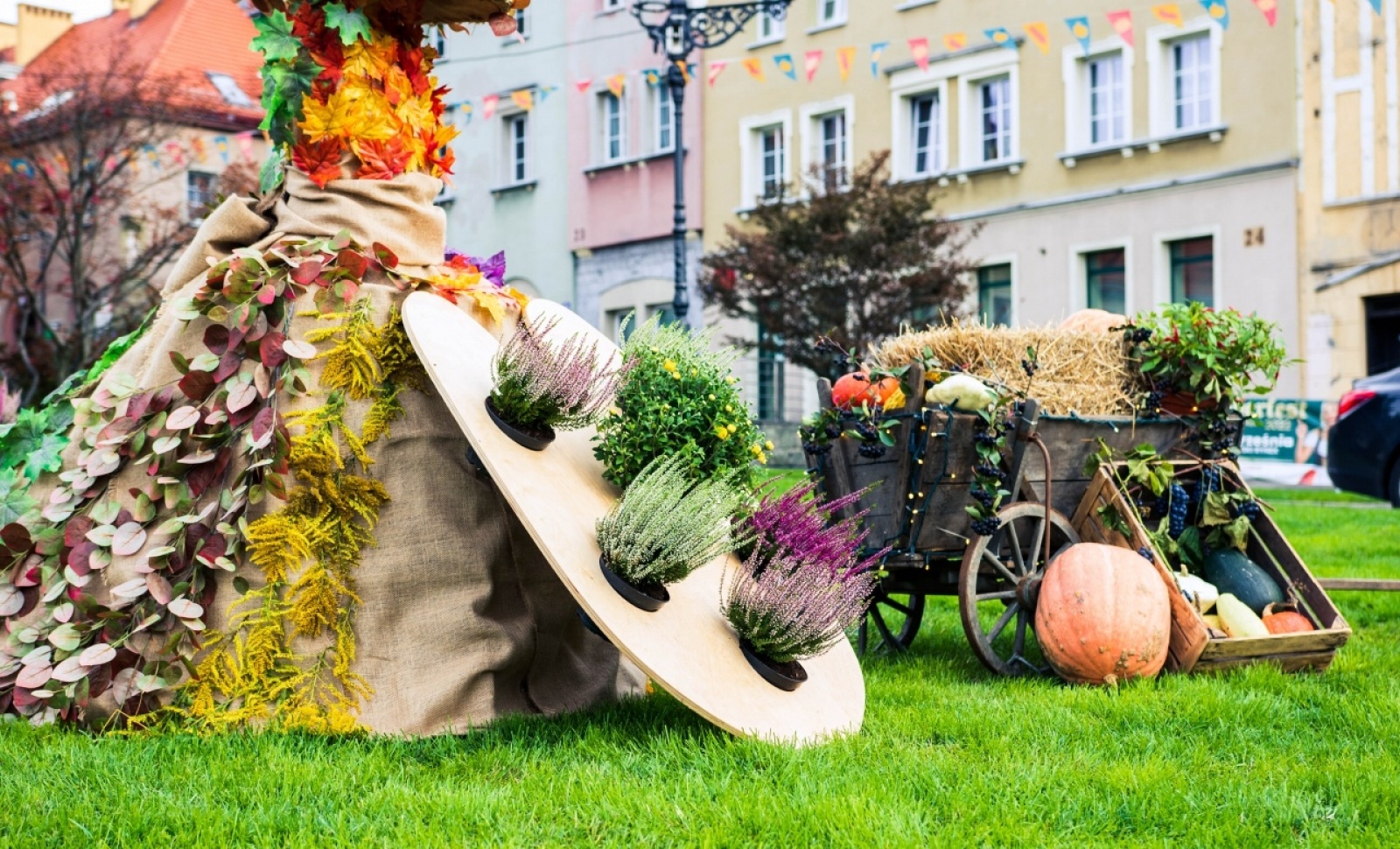 Zdjęcie w galerii na portalu naszwodzislaw.com: Klimatyczny DzieJesie(ń) Festiwal za nami [FOTO] wiadomości z regionu
