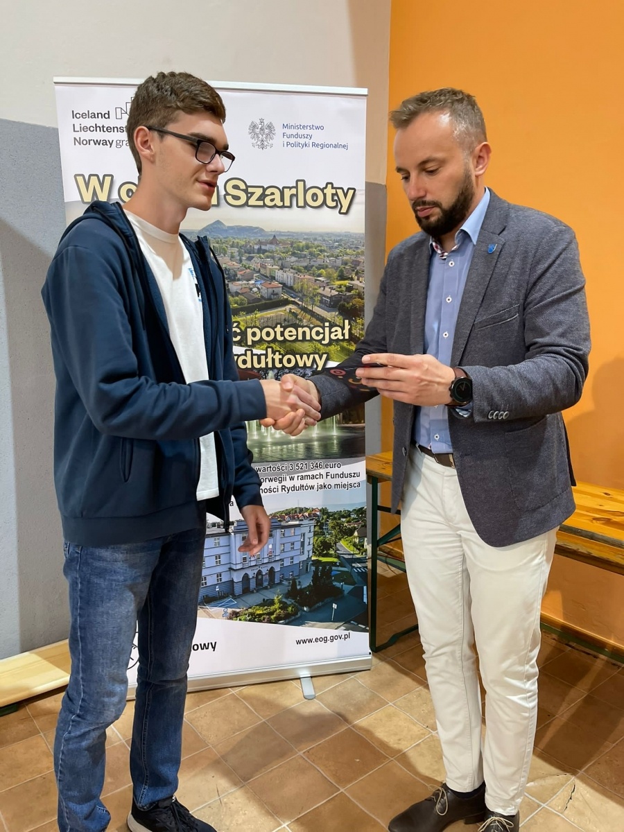 Zdjęcie w galerii na portalu naszwodzislaw.com: Rydułtowy. Weekend pod znakiem wieży, królowej i gońca [FOTO] wiadomości z regionu