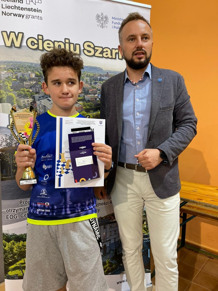 Zdjęcie w galerii na portalu naszwodzislaw.com: Rydułtowy. Weekend pod znakiem wieży, królowej i gońca [FOTO] wiadomości z regionu