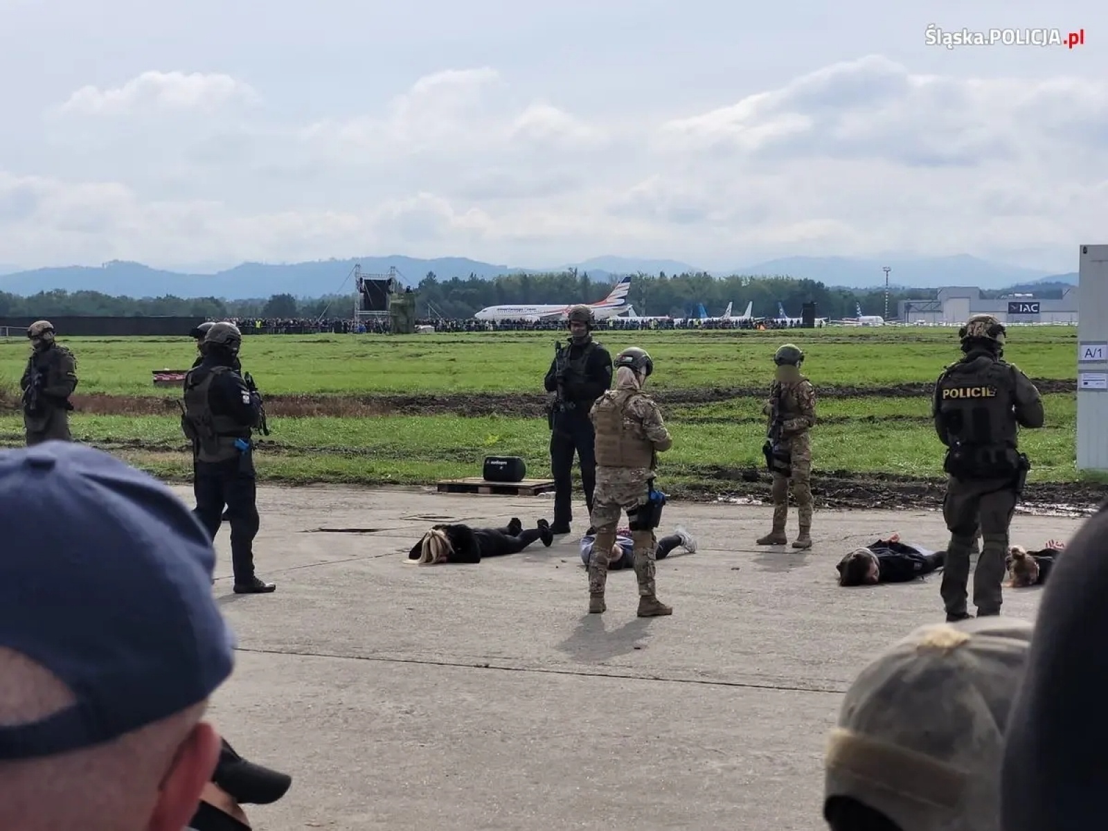 Zdjęcie w galerii na portalu naszwodzislaw.com: Śląscy kontrterroryści pokazali się na Dniach NATO w Ostrawie wiadomości z regionu