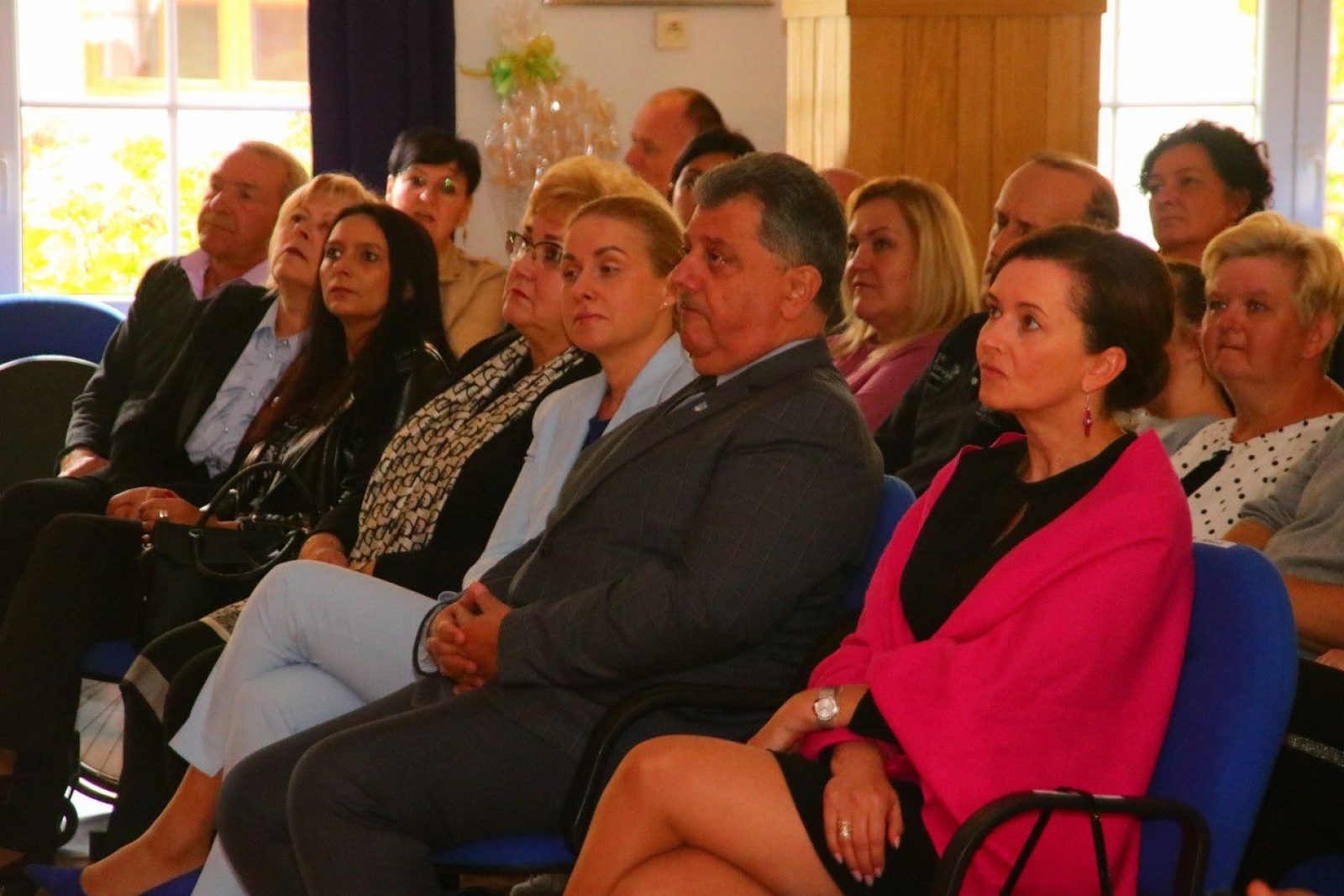 Zdjęcie w galerii na portalu naszwodzislaw.com: Witaj Polsko! Koncert jubileuszowy zawitał do DPS Gorzyce [FOTO] wiadomości z regionu