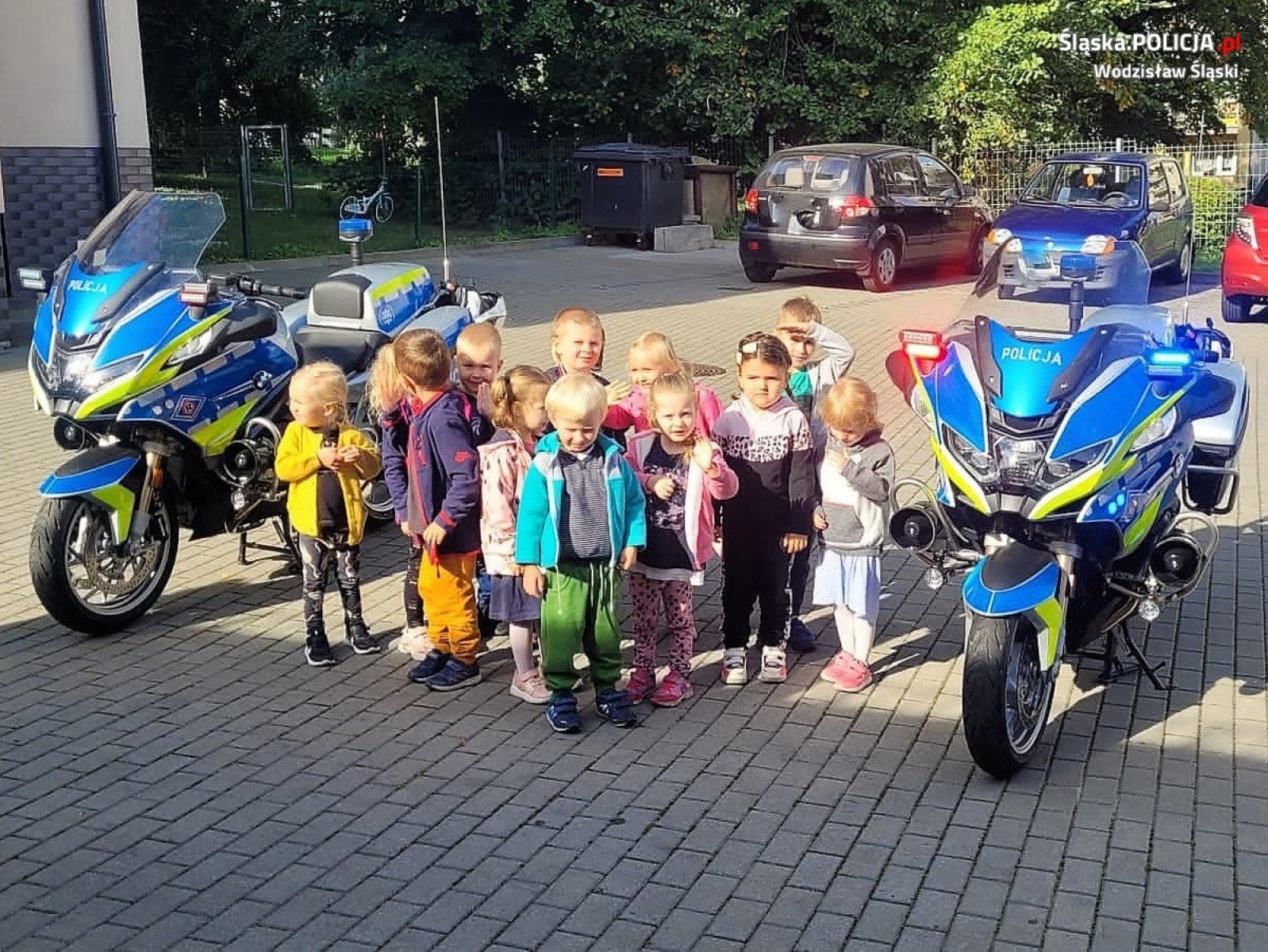 Zdjęcie w galerii na portalu naszwodzislaw.com: Drogówka edukuje najmłodszych wiadomości z regionu