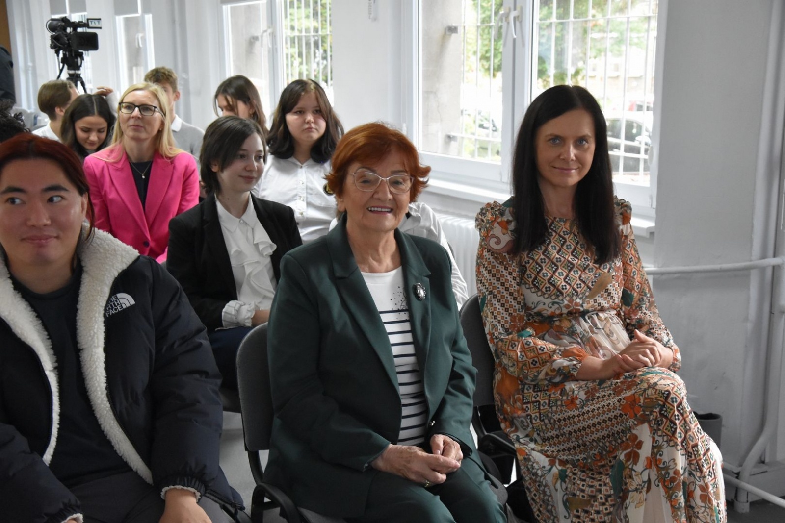 Zdjęcie w galerii na portalu naszwodzislaw.com: Baśnie i gry nie znają języków oraz granic. Poznaliśmy laureatów LiquaART.eu wiadomości z regionu