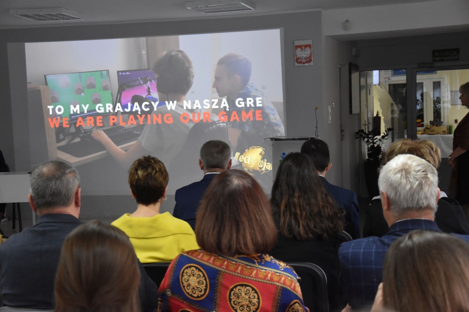 Zdjęcie w galerii na portalu naszwodzislaw.com: Baśnie i gry nie znają języków oraz granic. Poznaliśmy laureatów LiquaART.eu wiadomości z regionu