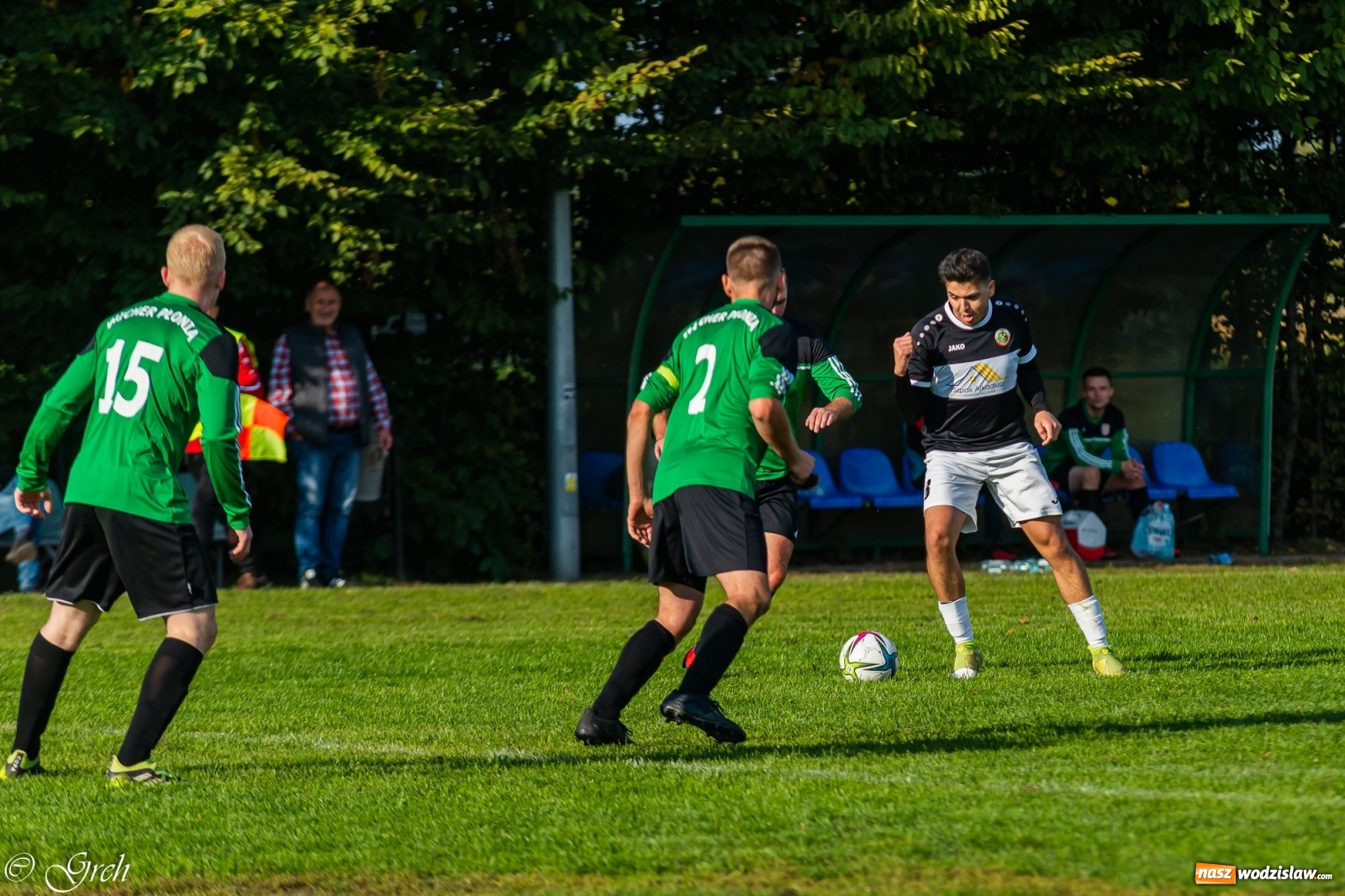 Zdjęcie w galerii na portalu naszwodzislaw.com: Wicher Płonia niestraszny pszowskiemu Górnikowi [FOTO] wiadomości z regionu