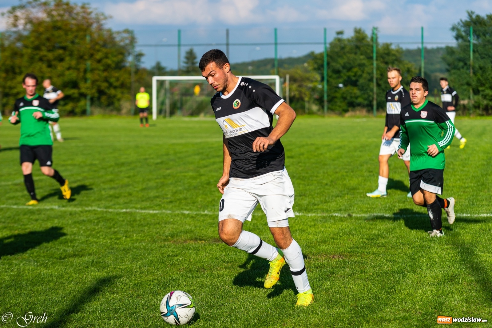 Zdjęcie w galerii na portalu naszwodzislaw.com: Wicher Płonia niestraszny pszowskiemu Górnikowi [FOTO] wiadomości z regionu