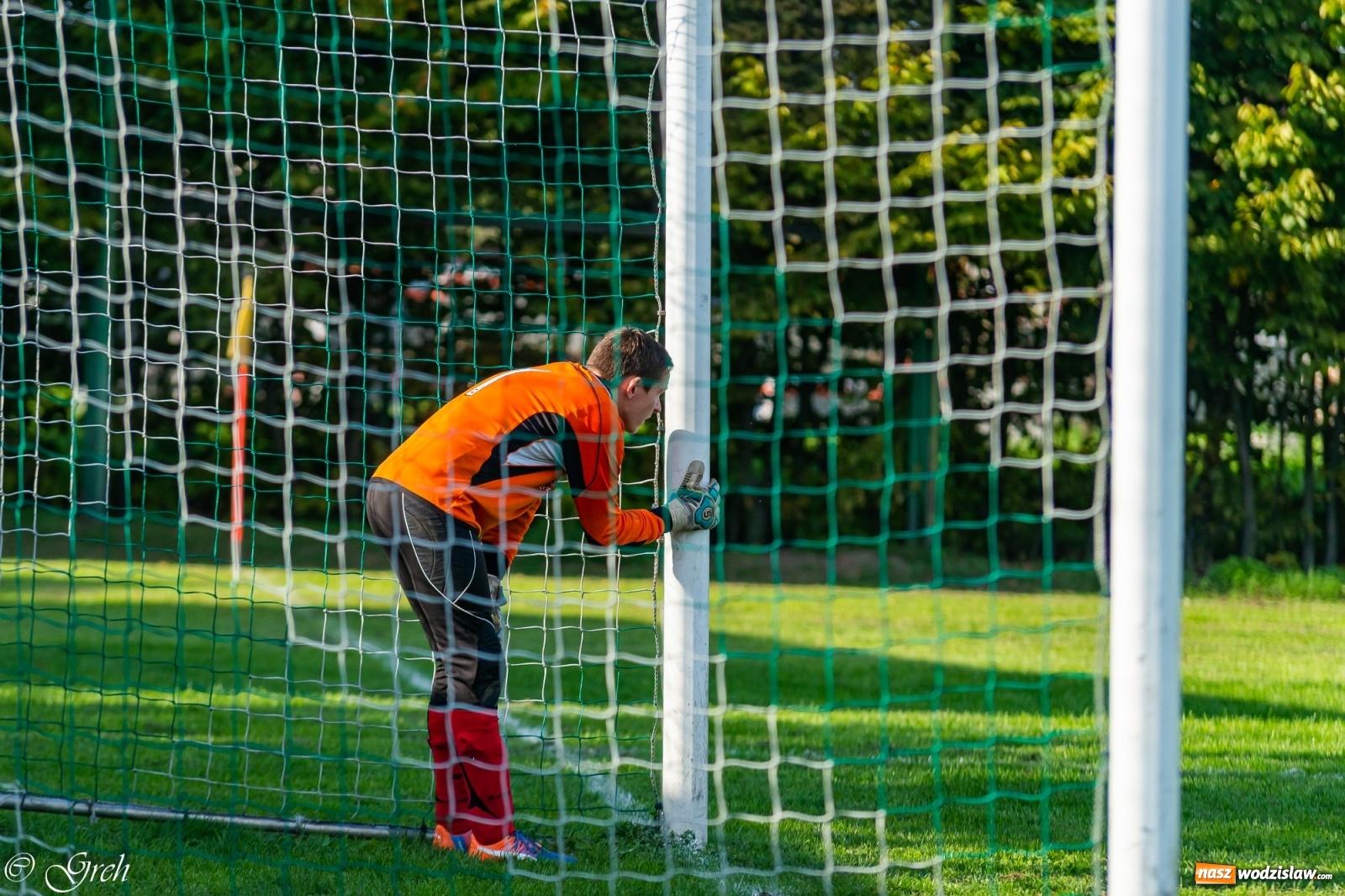 Zdjęcie w galerii na portalu naszwodzislaw.com: Wicher Płonia niestraszny pszowskiemu Górnikowi [FOTO] wiadomości z regionu