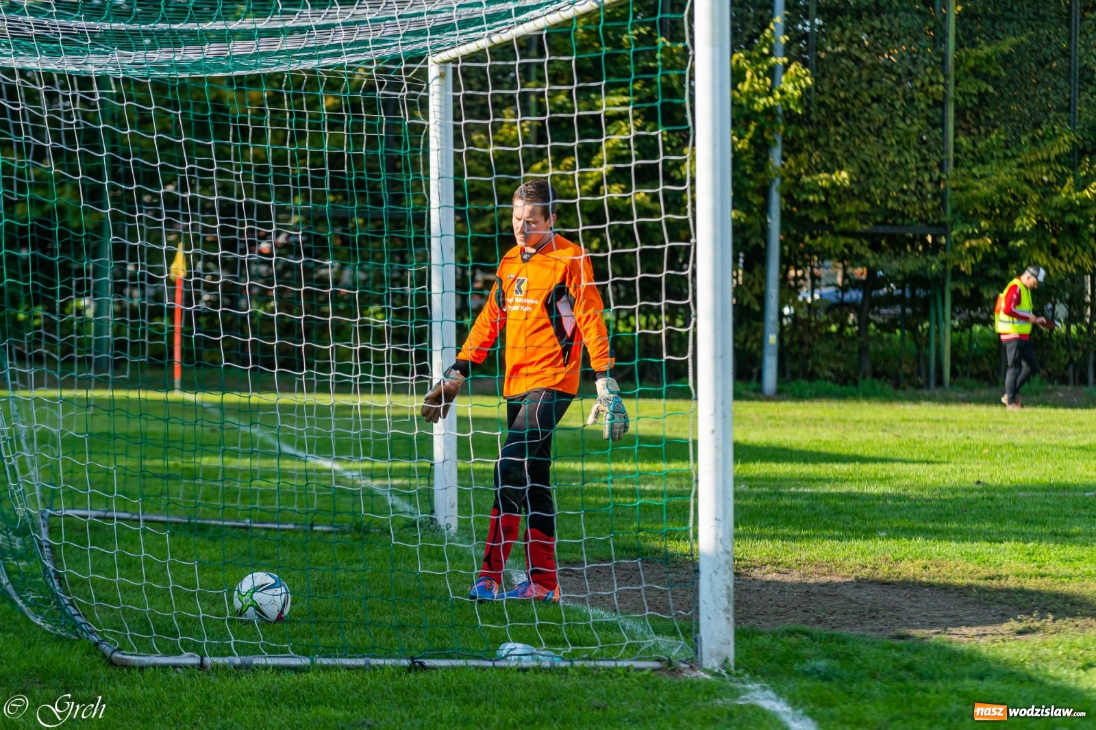 Zdjęcie w galerii na portalu naszwodzislaw.com: Wicher Płonia niestraszny pszowskiemu Górnikowi [FOTO] wiadomości z regionu