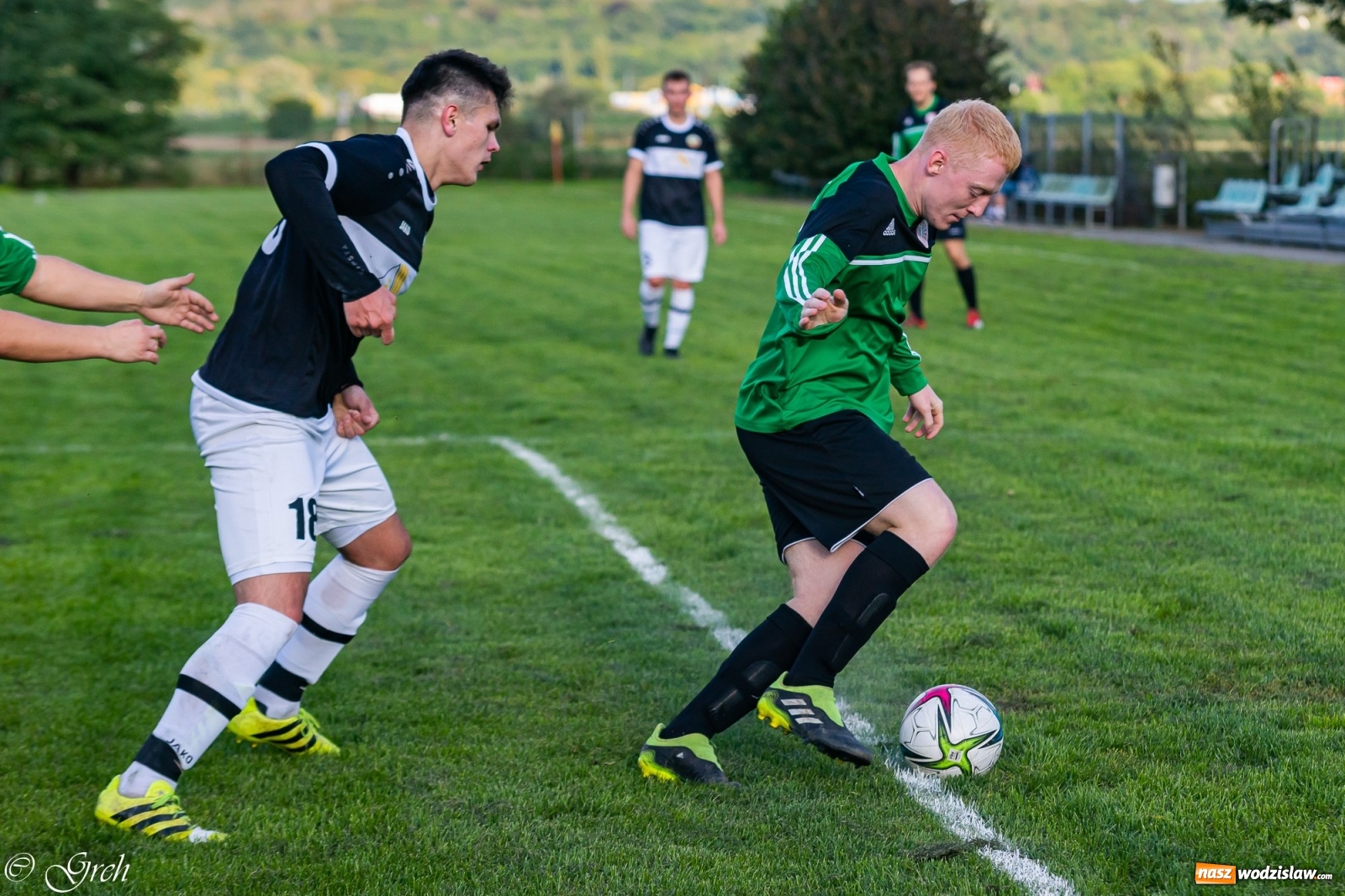 Zdjęcie w galerii na portalu naszwodzislaw.com: Wicher Płonia niestraszny pszowskiemu Górnikowi [FOTO] wiadomości z regionu