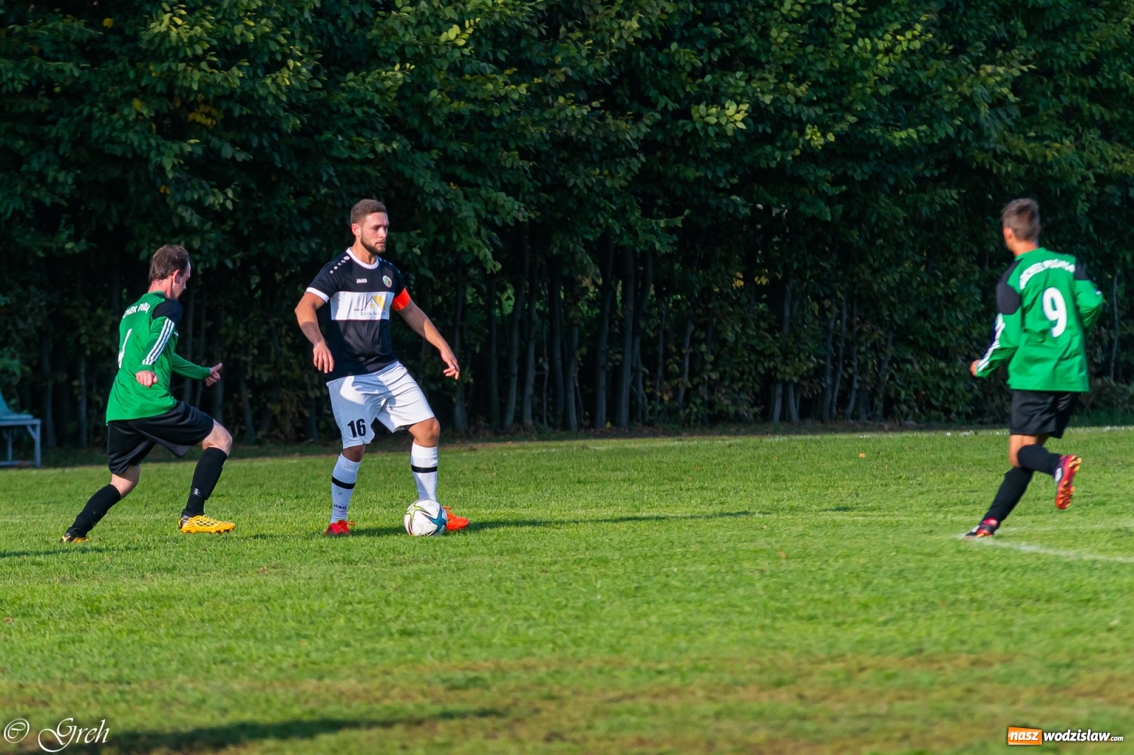 Zdjęcie w galerii na portalu naszwodzislaw.com: Wicher Płonia niestraszny pszowskiemu Górnikowi [FOTO] wiadomości z regionu