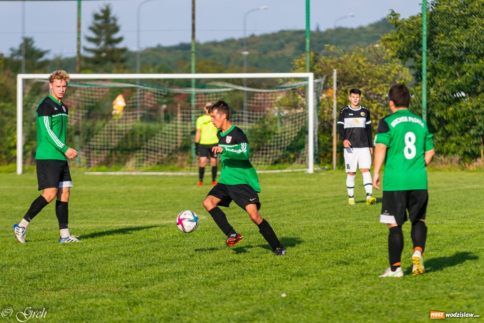 Zdjęcie w galerii na portalu naszwodzislaw.com: Wicher Płonia niestraszny pszowskiemu Górnikowi [FOTO] wiadomości z regionu