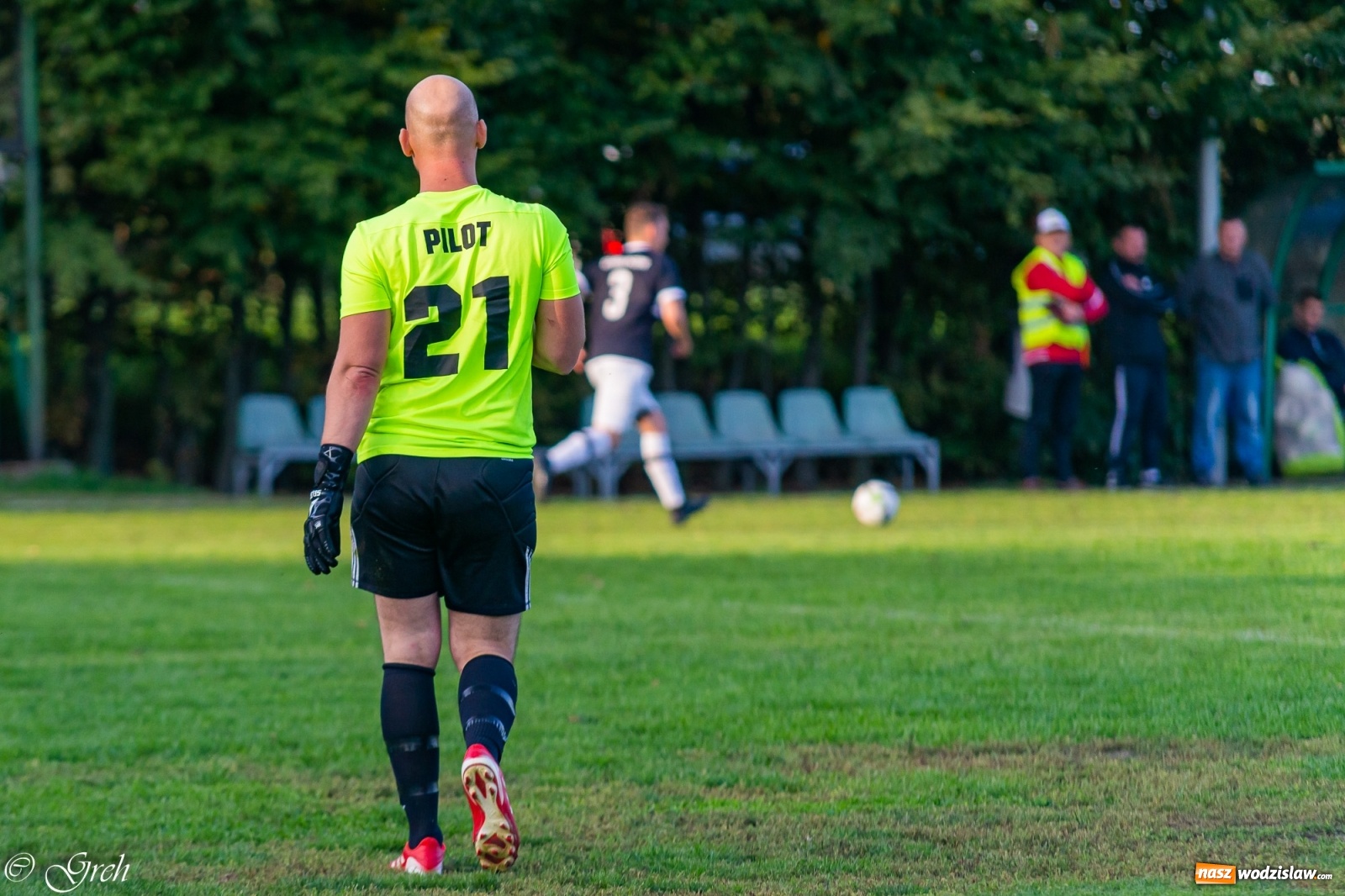 Zdjęcie w galerii na portalu naszwodzislaw.com: Wicher Płonia niestraszny pszowskiemu Górnikowi [FOTO] wiadomości z regionu