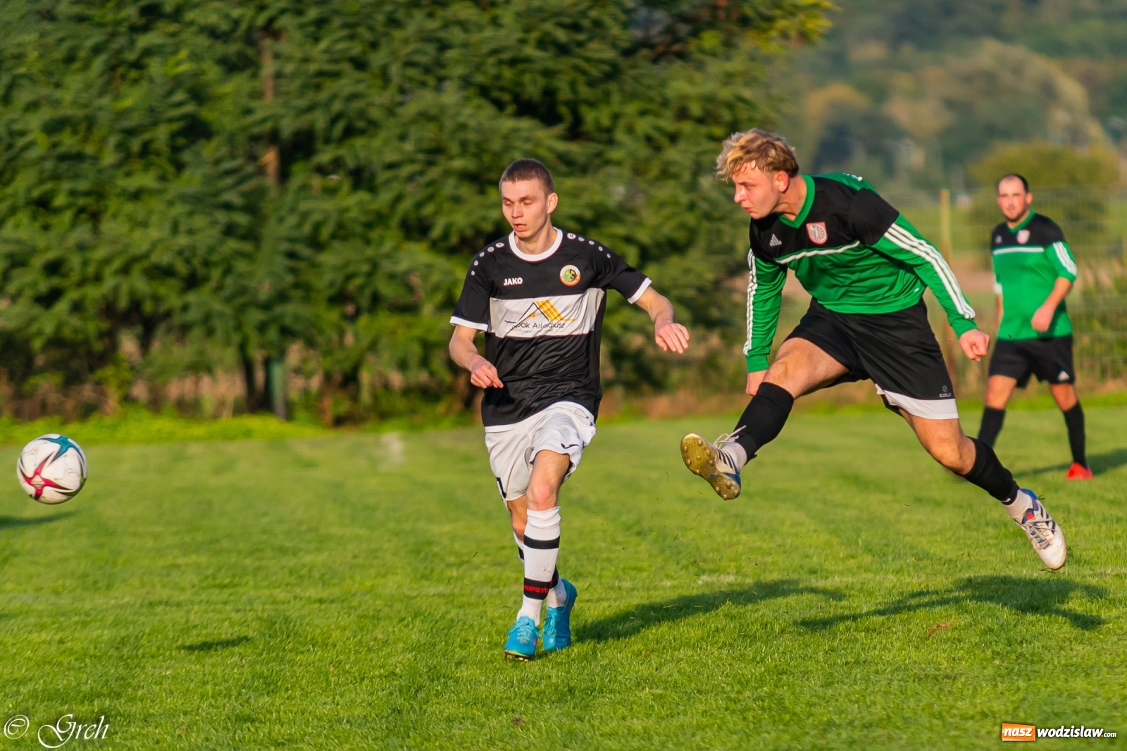 Zdjęcie w galerii na portalu naszwodzislaw.com: Wicher Płonia niestraszny pszowskiemu Górnikowi [FOTO] wiadomości z regionu