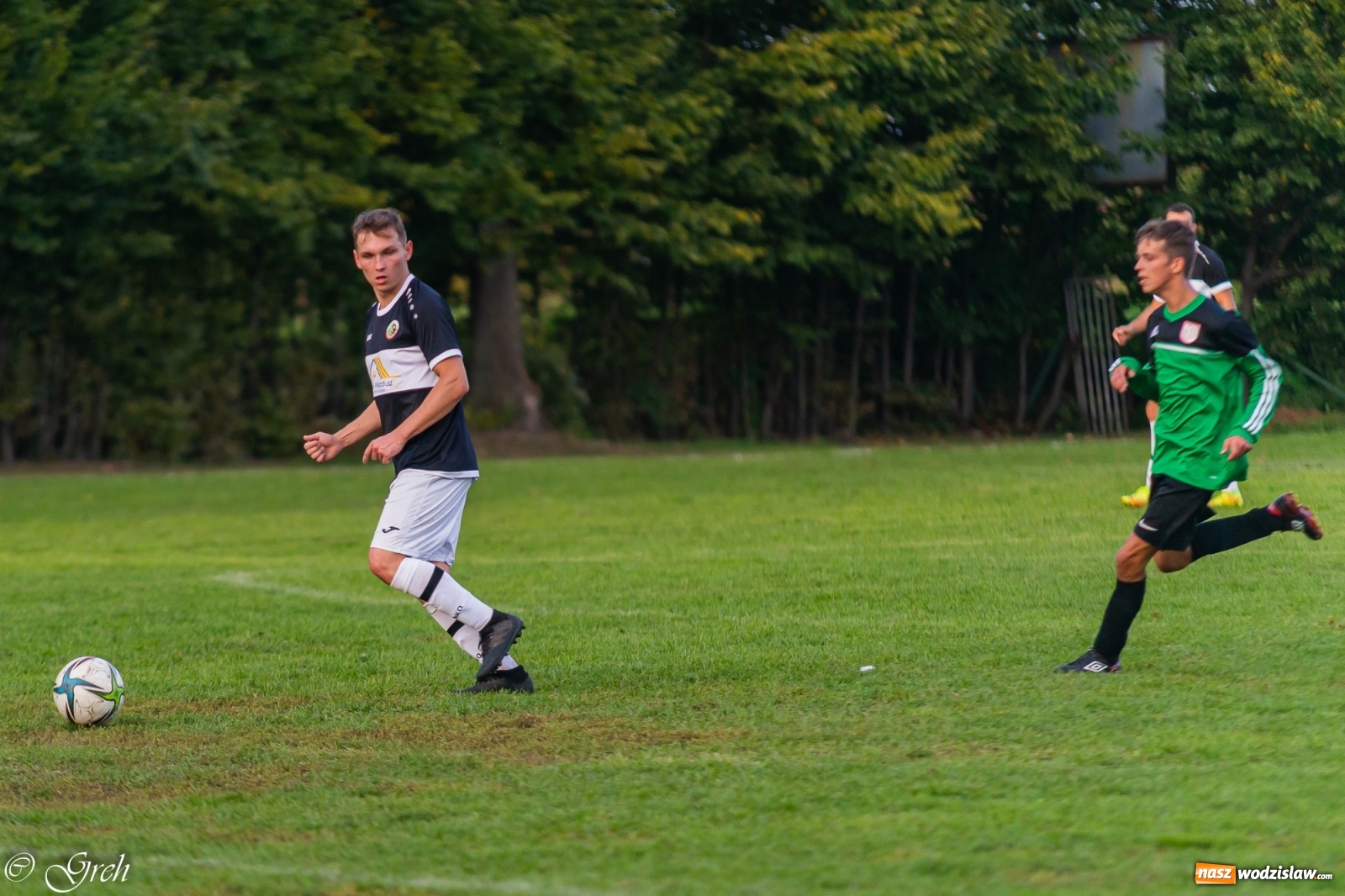 Zdjęcie w galerii na portalu naszwodzislaw.com: Wicher Płonia niestraszny pszowskiemu Górnikowi [FOTO] wiadomości z regionu