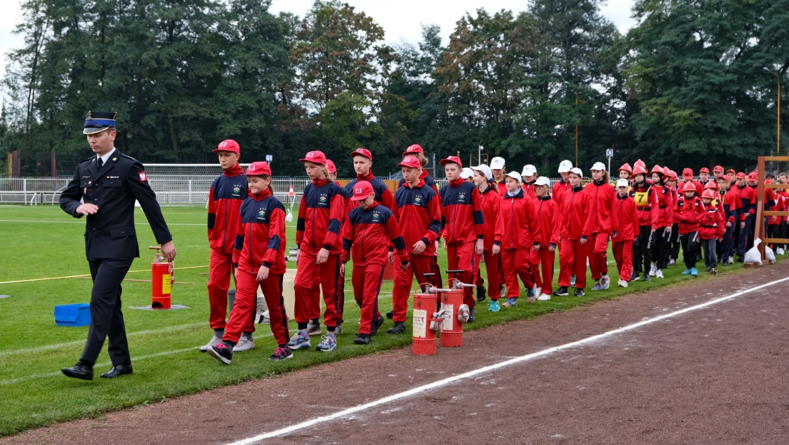 Zdjęcie w galerii na portalu naszwodzislaw.com: Strażackie zawody sportowo-pożarnicze za nami. Kto okazał się najlepszy? [FOTO] wiadomości z regionu