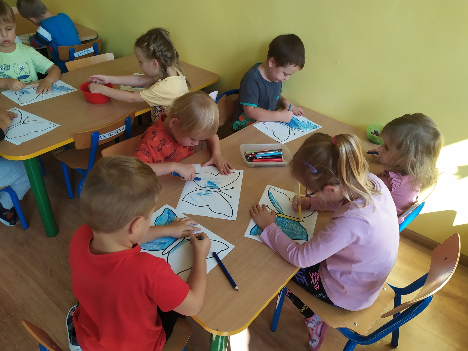 Zdjęcie w galerii na portalu naszwodzislaw.com: Międzynarodowy Dzień Głuchych w Przedszkolu numer 18 wiadomości z regionu